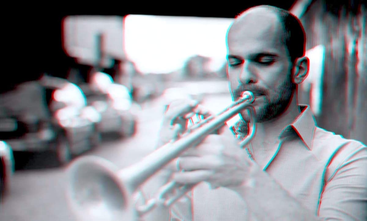 Interstices [with Amir ElSaffar]