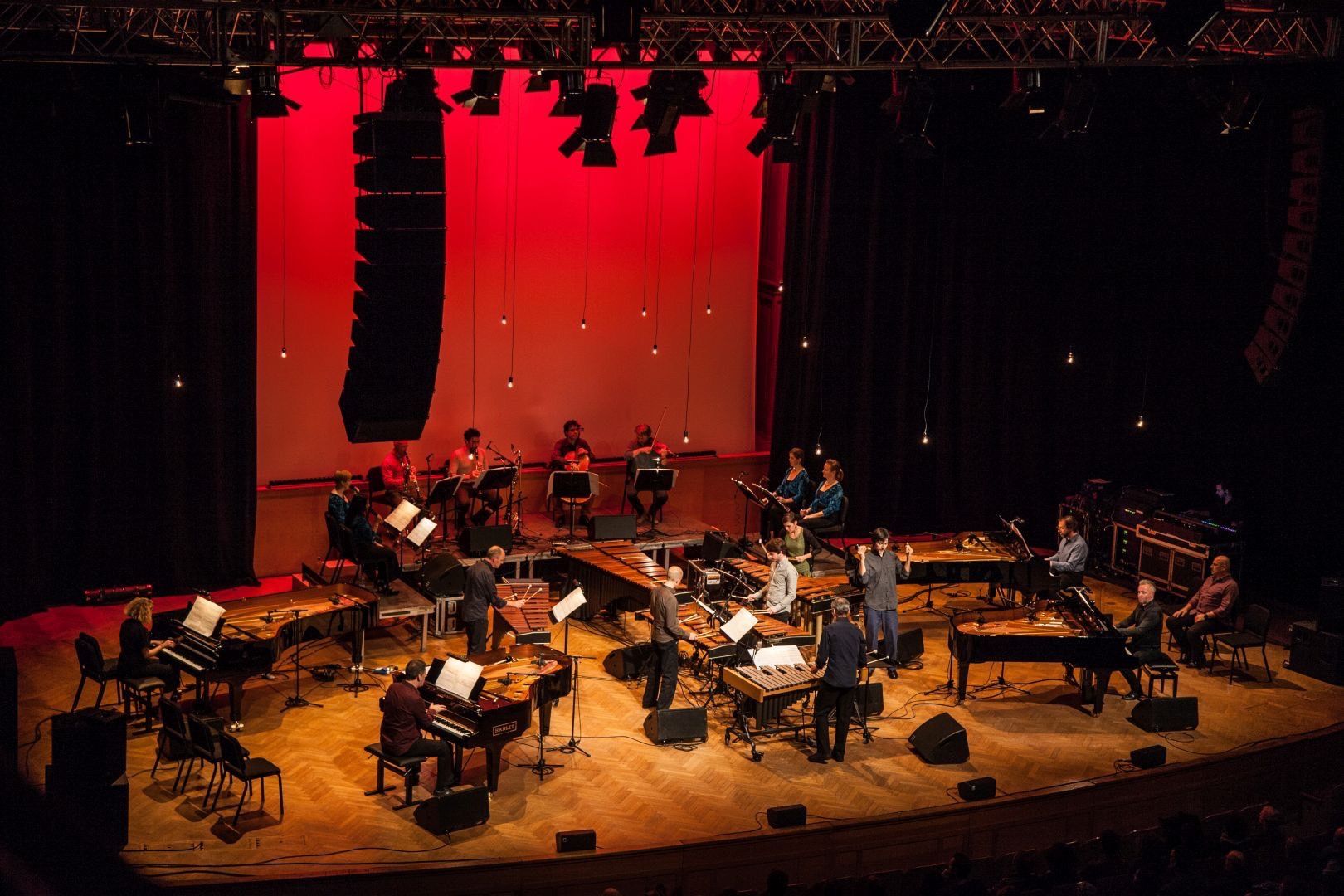 Riley (a rainbow...) | Reich (Eighteen musicians)