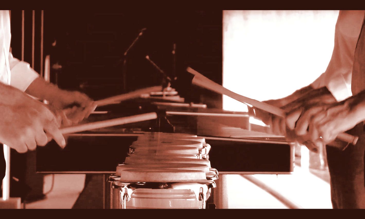 DRUMMING (IN CONCERT)